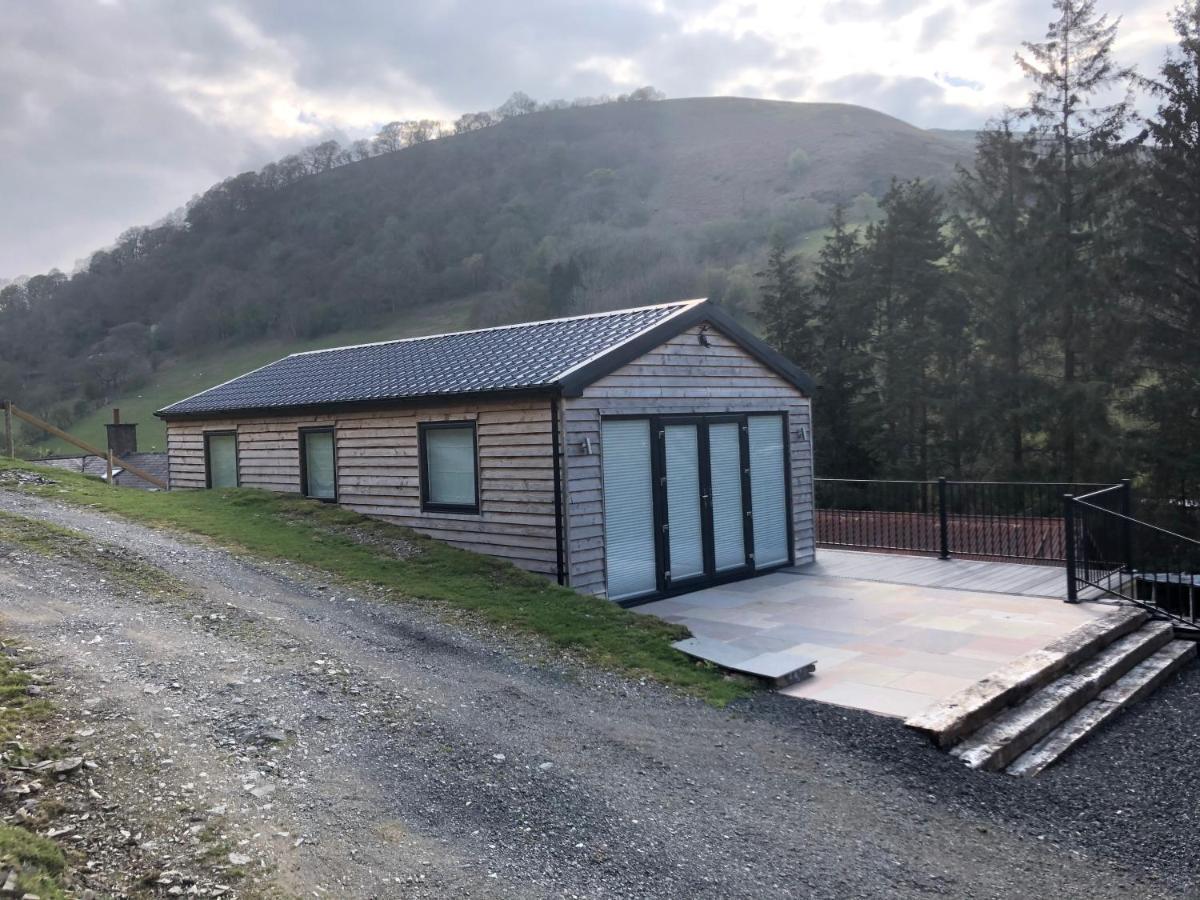 The Lodge Llangollen Exterior photo